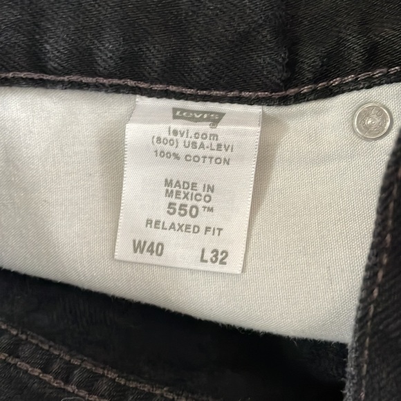 Men’s Levi’s Relax Fit 550 Black Jeans Size 40X32 - Picture 6 of 7